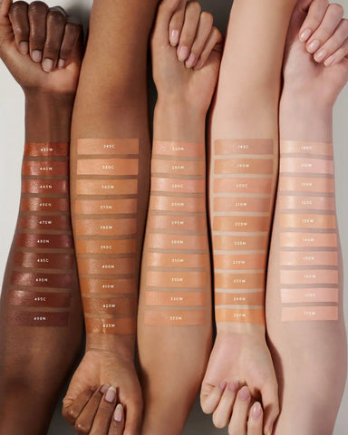 We're Even Hydrating Longwear Concealer — 220W